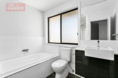 15B Shirley Road - Photo 3