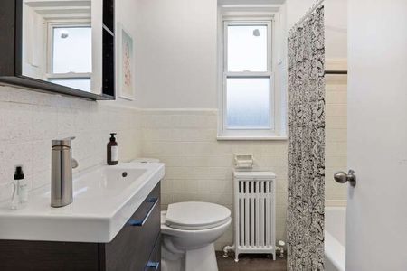 For Lease - 18 Anglesey Boulevard Unit# 107, Toronto, Ontario - Photo 5