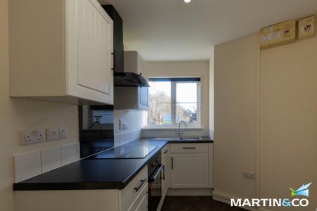 1 bedroom ground floor maisonette to rent - Photo 5