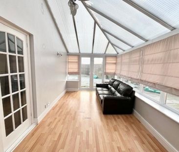 3 bedroom semi-detached house to rent - Photo 5