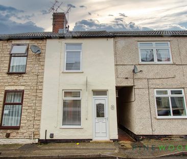2 BEDROOM House - Mid Terrace - Photo 1