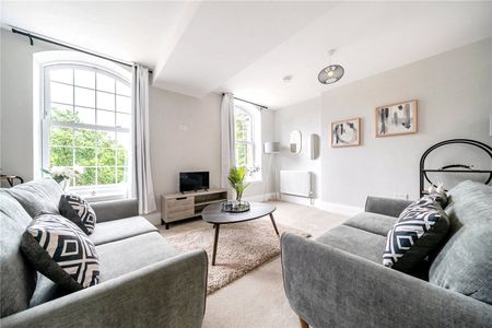 Officers Park, Brunswick Road, Deepcut, Camberley, Hampshire, GU16 - Photo 2