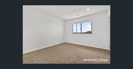 Brand New Family Home in Silverwood Estate - Photo 4