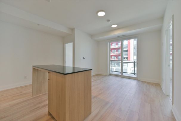 For Lease - 3250 Carding Mill Trail Unit# 324, Oakville, Ontario - Photo 1