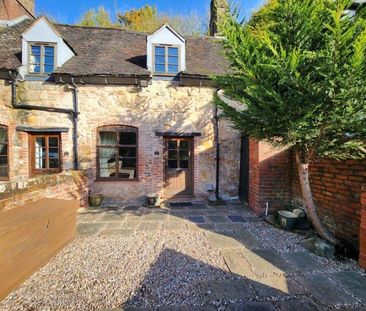 2 bedroom semi-detached house to rent - Photo 3