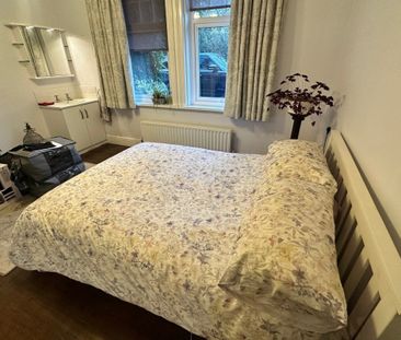 Parkstone Road, POOLE - Photo 5