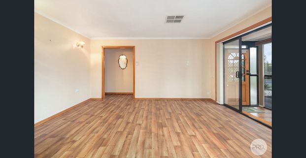 SPACIOUS 2 BEDROOM HOME IN NERRINA - Photo 1