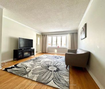 27 Hayward Crescent #Upper - Photo 5