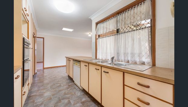 7 Douglas Court, 4157, Capalaba Qld - Photo 1