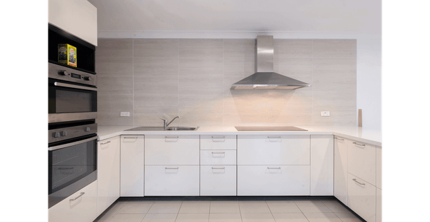 Lovely, Secure Granny Flat - Ideal for a Single Tenant - Photo 1