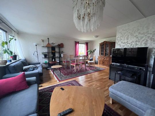 Heidenstams gata, Linköping - Photo 1