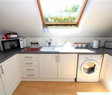 Winchester Road, Southampton, Hampshire, SO16 - Photo 1