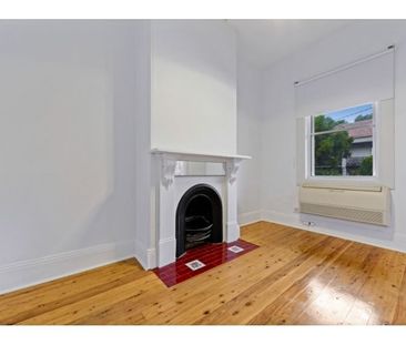 Terrace in Central Locale - Photo 4