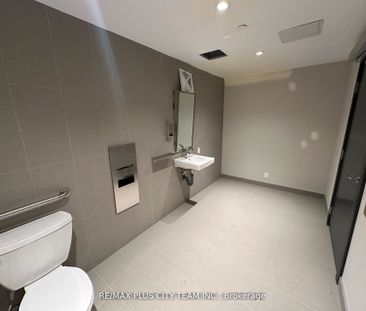 Riverside Square Lofts 15-45 , #1402 - Photo 3