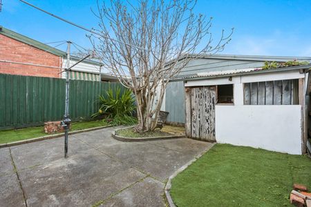 Register To Inspect // Charming Period Home in Prime Brunswick Location - Photo 2