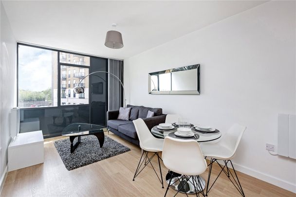 Durnsford Road, London, SW19 8JL - Photo 1