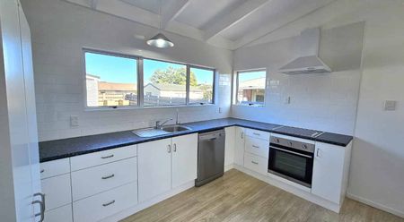 Bell Block - 2 Bedroom - Photo 5