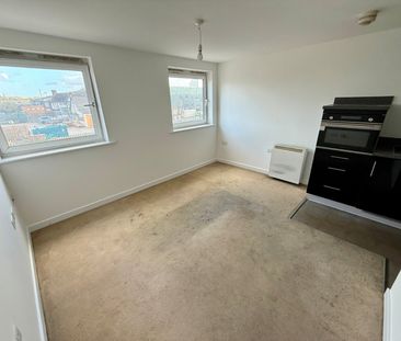 1 bedroom apartment to rent - Photo 2