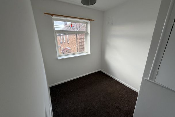 Kingsland Close - Photo 1