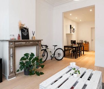 Appartement te huur in Antwerpen voor € 850 met 1 slaapkamer - Photo 1
