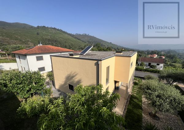 Moradia T4+1 em Viana do Castelo