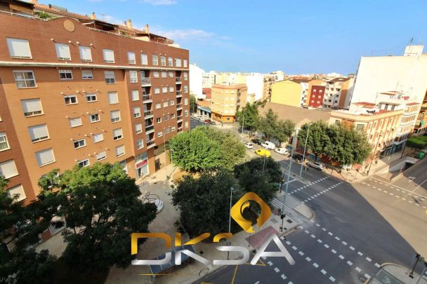 Piso de alquiler en Avenida Cardenal Costa, Mestrets - Photo 1