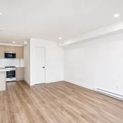 1 room apartment of 49m² in Montreal - Photo 2
