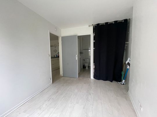 Appartement Bailly Romainvilliers 2 pièce(s) 31.59 m2 - Photo 1