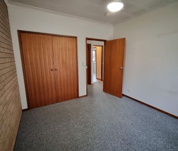 Walk to work and the river - Photo 5