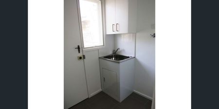 2/84 Rochester Road, Balwyn VIC 3103 - Apartment For Rent | Domain - Photo 2