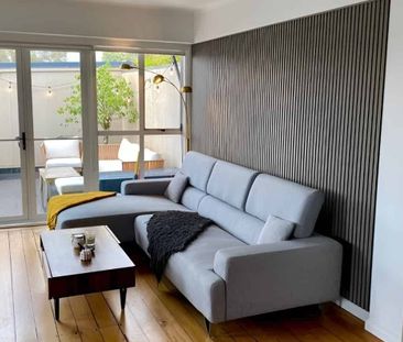 Live The Life - Photo 1