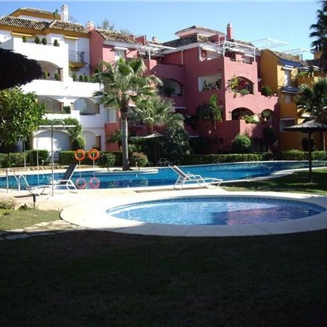 Alquiler de dúplex en Bulevar Príncipe Alfonso de Hohenlohe, 26 - Photo 1