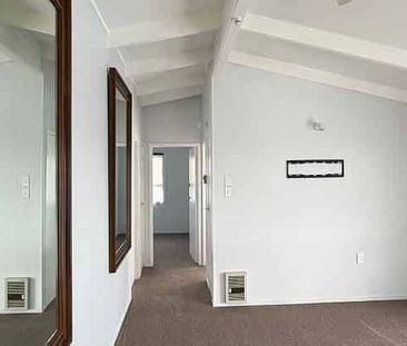 2 bedroom Whitford House with Pool - Photo 4