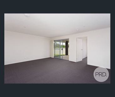 21A Sunvale Crescent, Estella NSW 2650 - Photo 1