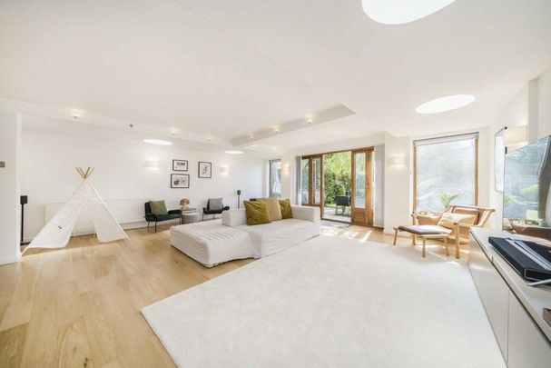 Harbord Street, Fulham, SW6 - Photo 1