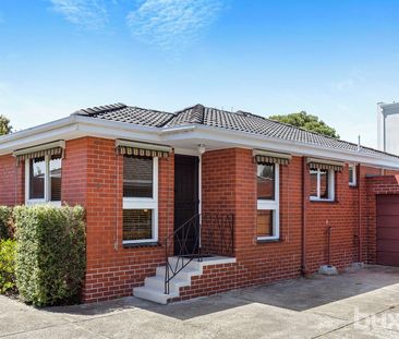 2 BEDROOM UNIT WITH COURTYARD - Photo 4