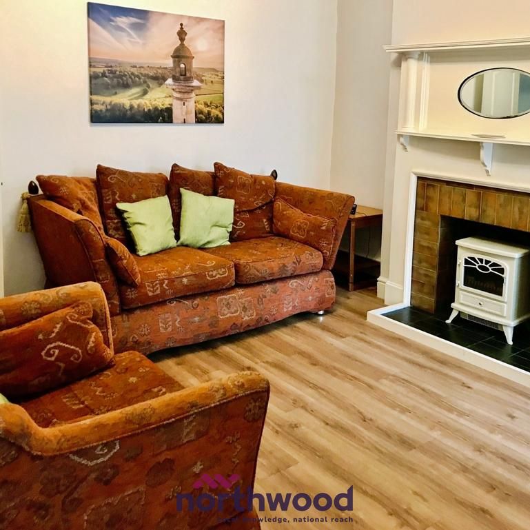 4 bedroom terraced house to rent - Photo 1