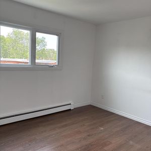 Immeuble - 1765 Rue Des Boisés Appartement 4 ½ à Louer – Sherbrooke Secteur Mont-Bellevue - Photo 2