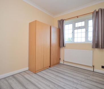 2 bedroom semi-detached house to rent - Photo 6