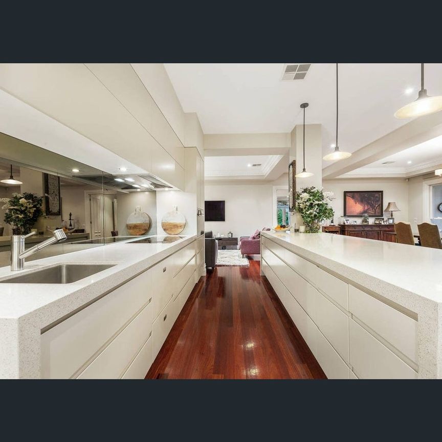 35 Cochrane Street, Brighton, Vic 3186 - Photo 1