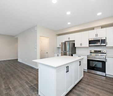 Garrison Green/Citadel — T4 - 3 Bed 2.5 Bath + Garage - Photo 5