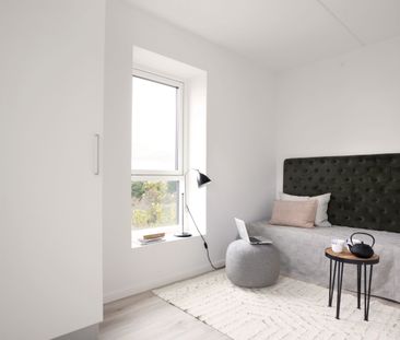 Lys og flot 1-vær. lejl. med flot udsigt og gode fælles faciliter - Photo 3