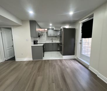 For Lease - 5 Fenn Street, Ajax, Ontario - Photo 4