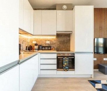 Studio to rent - Photo 6