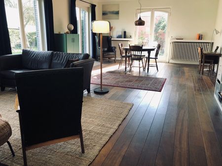 Groot huis met South of France vibes zkt huisgenoot - Foto 3