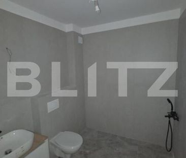 Apartament cu 3 camere, 70 mp, zona Porii - Photo 6