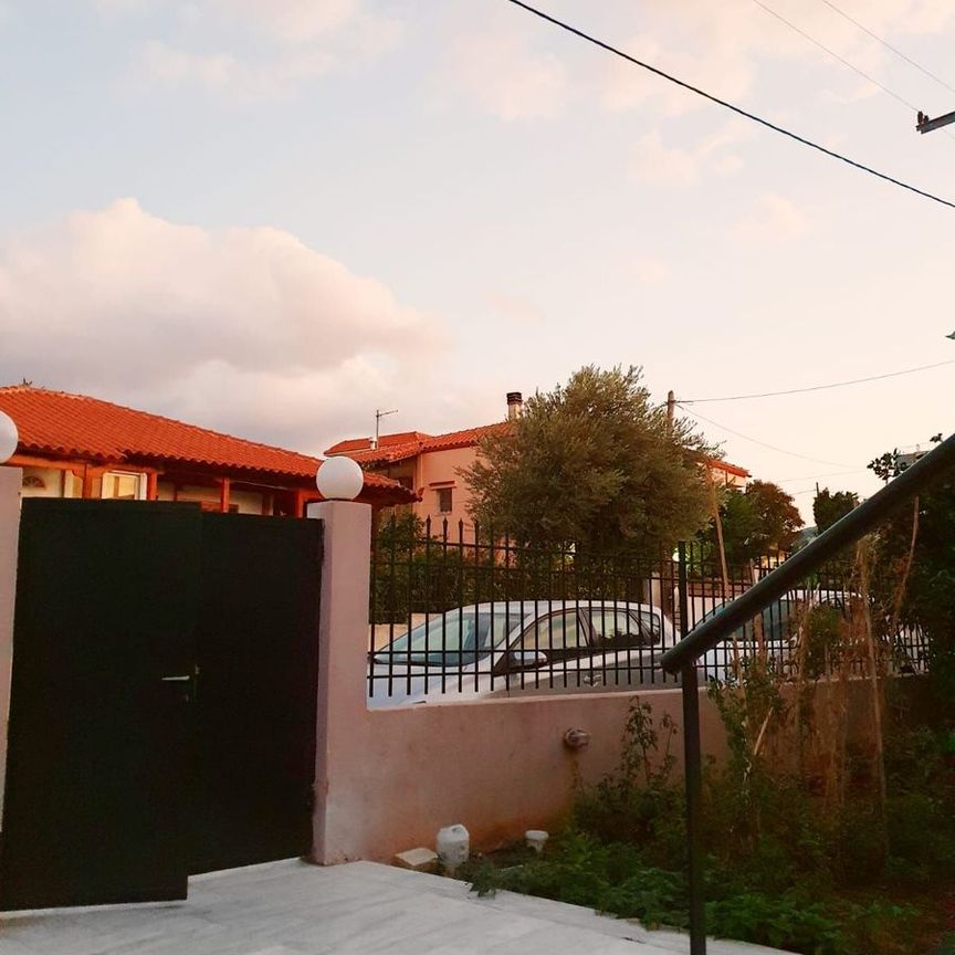 Διαμέρισμα για ενοικίαση Πόρτο Ράφτη (Μαρκόπουλο) - Photo 1