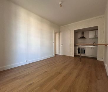 Location Appartement 3 pièces 52m² NANTES 44200 - Photo 2