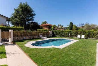 via Pietro neni, 7, Forte dei Marmi, Tuscany 55042