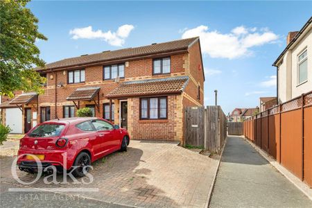 3 bedroom end of terrace house to rent - Photo 5